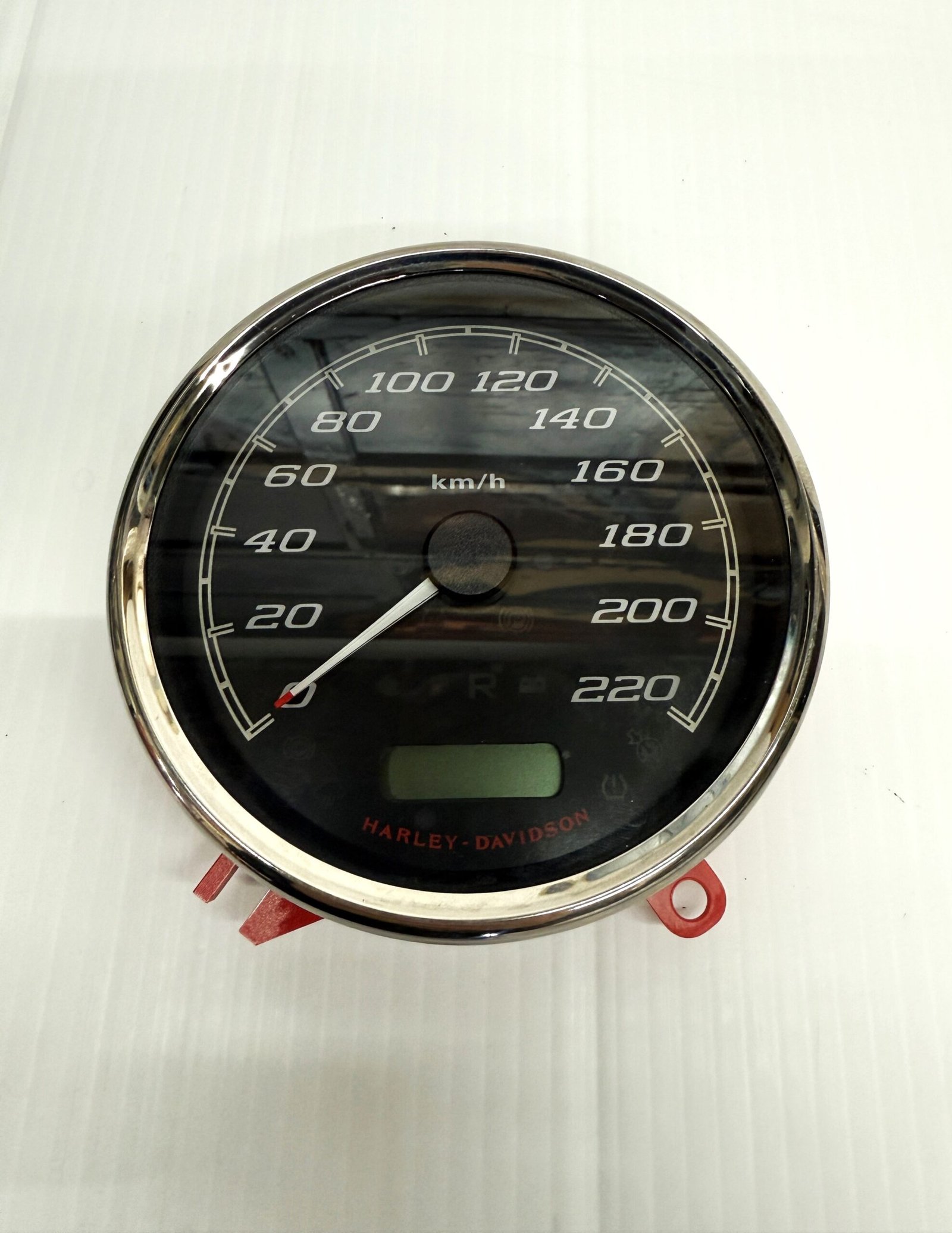 OEM Instrument Cluster Speedo Km/H 70900421C A3C01630601 for Harley Davidson