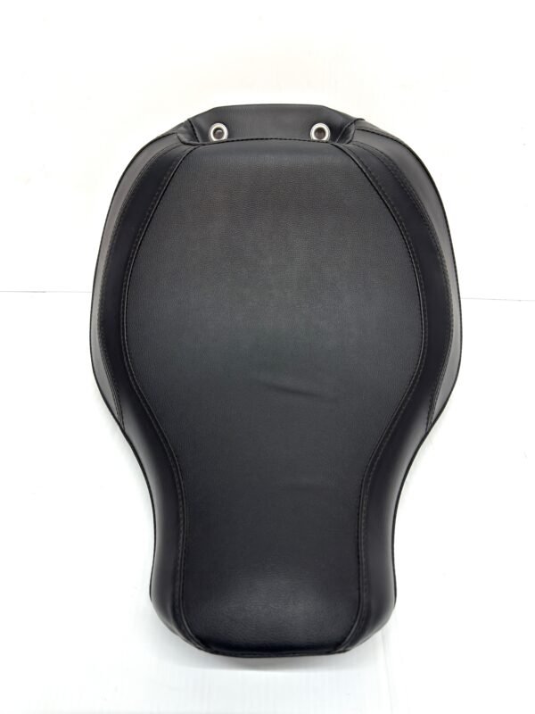 CH13 (1) OEM Harley Solo Seat Black 52000332 2018-25 Softail Fat Boy Used
