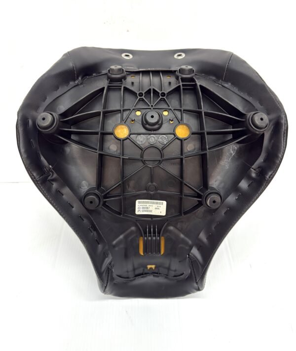 CH13 (4) OEM Harley Solo Seat Black 52000332 2018-25 Softail Fat Boy Used