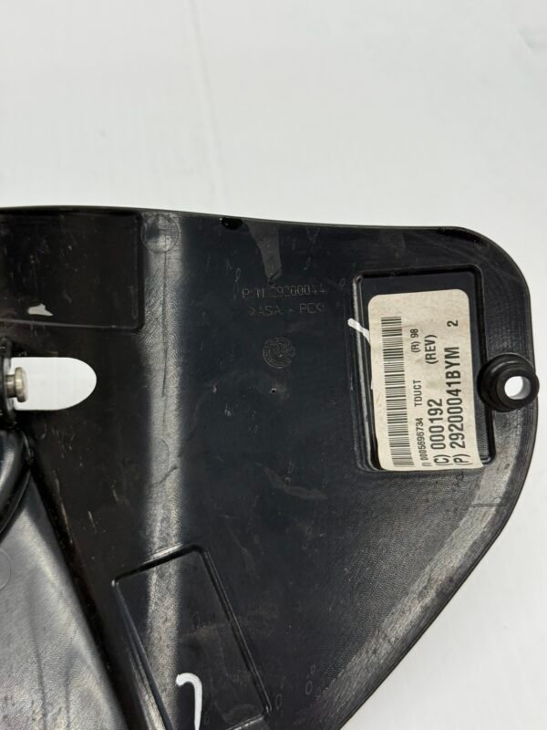 CH158 (4) OEM Harley Top Duct Assembly Fairing Vent Black 29200044 2016-Road Glide