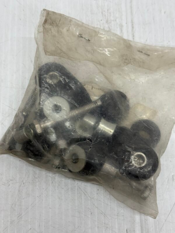 Drag Specialties DS-391648 Custom One-Piece Gas Tank Mounting Kit
