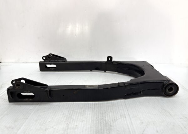 CH170 (1) OEM Harley Rear Swingarm Rear Fork Suspension 1984-94 FXR