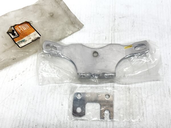 V-Twin Motor Mount Chrome 31-0453 for  1984-89 Harley FXR