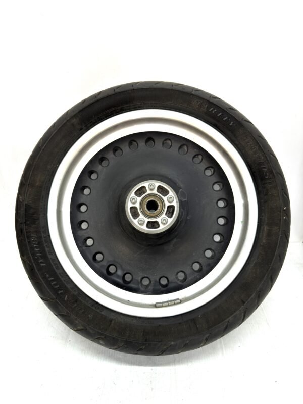 CH329 (1) OEM Harley Front Wheel 140/75R17 for Fat Boy