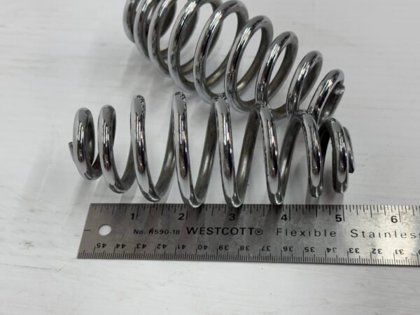 Springs Solo Seat 5" for Harley