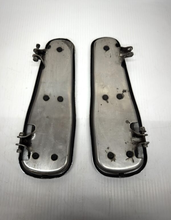 OEM  Harley Floorboard Footboard Footrests Left & Right for 2005-2017 Softail Touring
