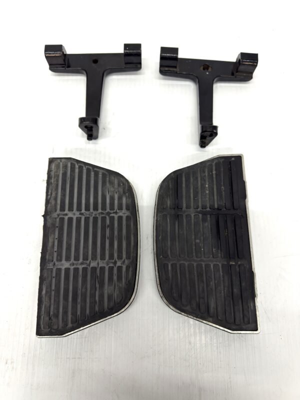 Harley Passenger Floorboards with Mount for 1993-13 Touring