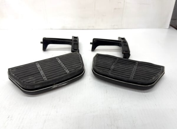 Harley Passenger Floorboards with Mount for 1993-13 Touring