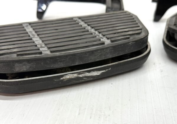 Harley Passenger Floorboards with Mount for 1993-13 Touring