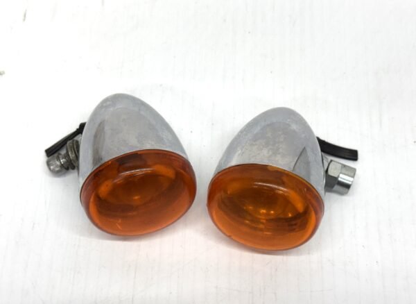 CH403 (1) OEM Harley Front Turn Signals Chrome Amber for Dyna, FLS, FXS