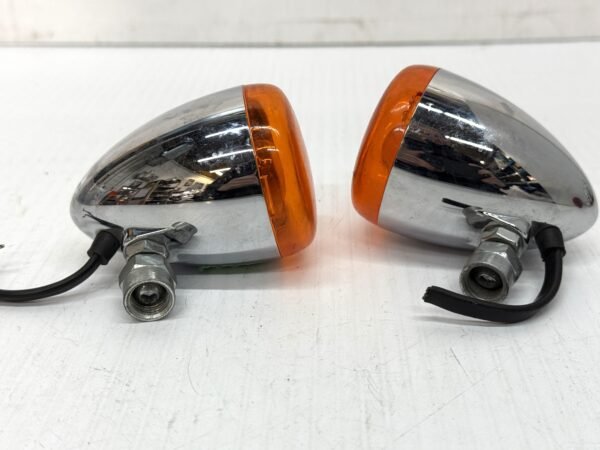 CH425 (3) OEM Harley Front Turn Signals Chrome Amber