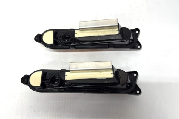 OEM Rear Fender Turn Signal Amber Set 5858880 for 2009-13 Harley CVO Street & Road Glide