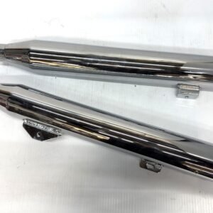 OEM Harley Mufflers Chrome 64987-08, 64705-08 for 2008-17 Dyna