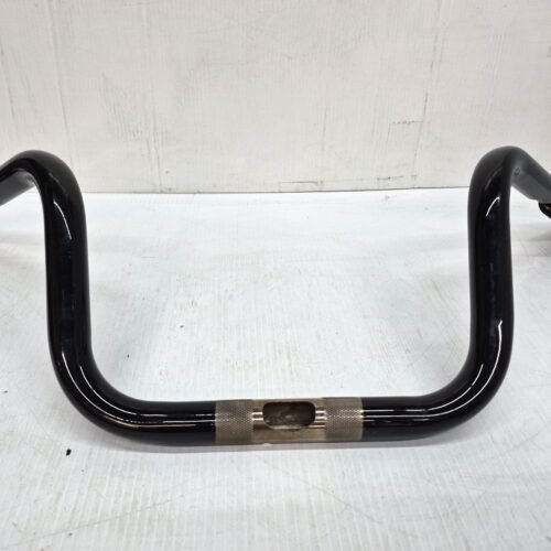 Harley 1.25″ Handlebar 10″ Rise, 32″ Width Black