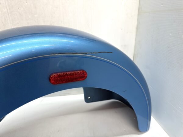 CH505 (4) OEM Harley Triglide Rear Fender 83359-11 RH