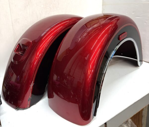 OEM Harley Front and Rear Fender 83356-11 LH 83359-11RH Red/Black for 2009-2022 FLHTCUTGSE Tri Glide