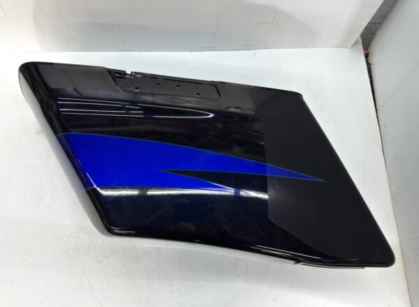 CH519 (2) OEM Harley Extented Saddlebags Bottoms Left 90200730 for 2014-up Touring
