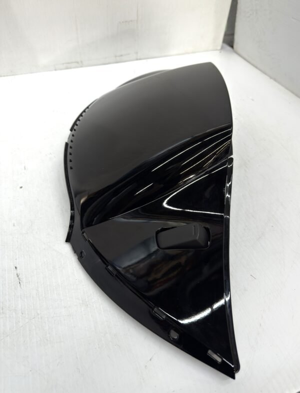 CH523 (2) Top Air Duct Assembly Black 29200041DH for 2015-up Road Glide FLTRXS