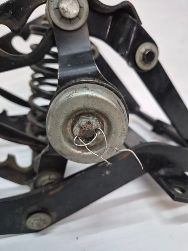 CH599 (4) Harley 1970's FLH Shovelhead Buddy Seat Adjuster Suspension 52510-77