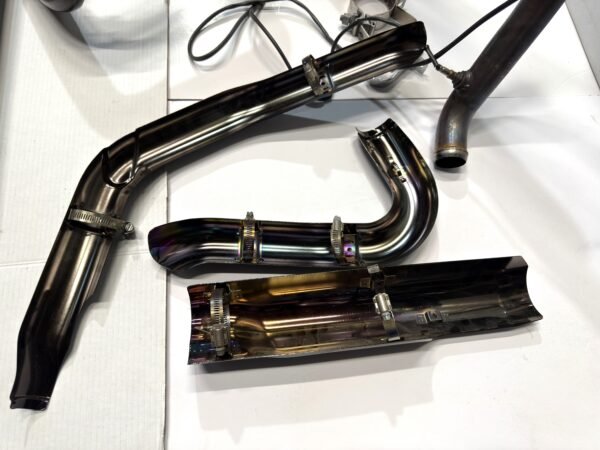 CH624 (14) Harley Screaming Eagle Titanium and Carbon Fiber Exhaust for 2025-up Touring