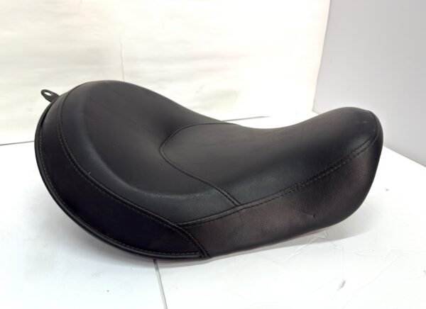 OEM Harley Solo Seat 92/61-0067 for 06-17 Dyna