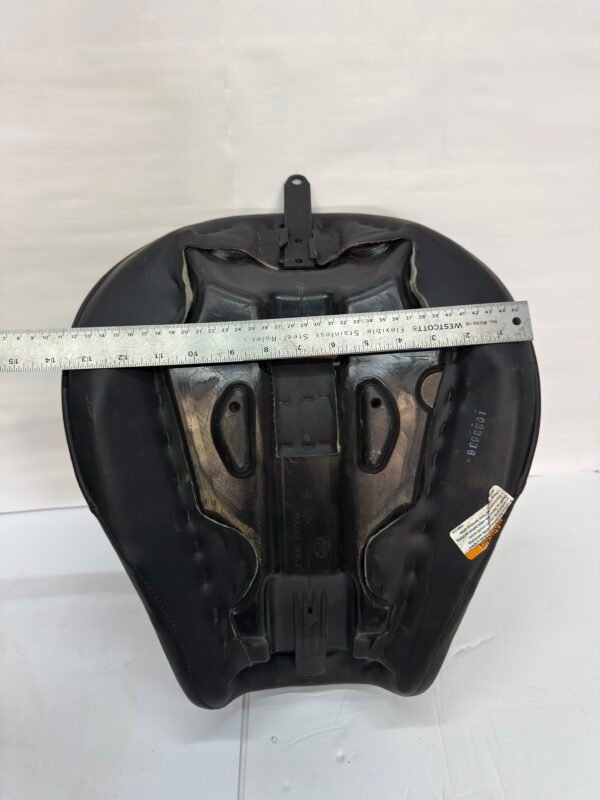 OEM Harley Solo Seat 92/61-0067 for 06-17 Dyna