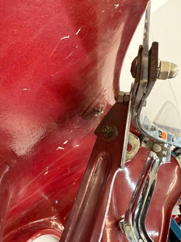 Harley AMF OEM Shovelhead Touring Batwing Fairing with Windshield for 41mm Wide Glide Forks