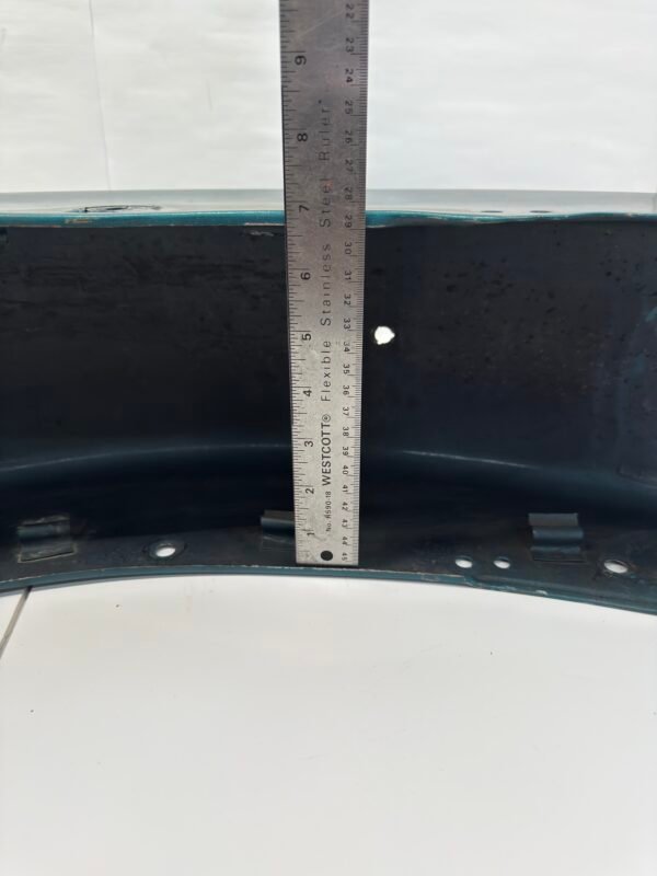 CH677 (8) Harley FXWG Rear Fender 7" Shovelhead