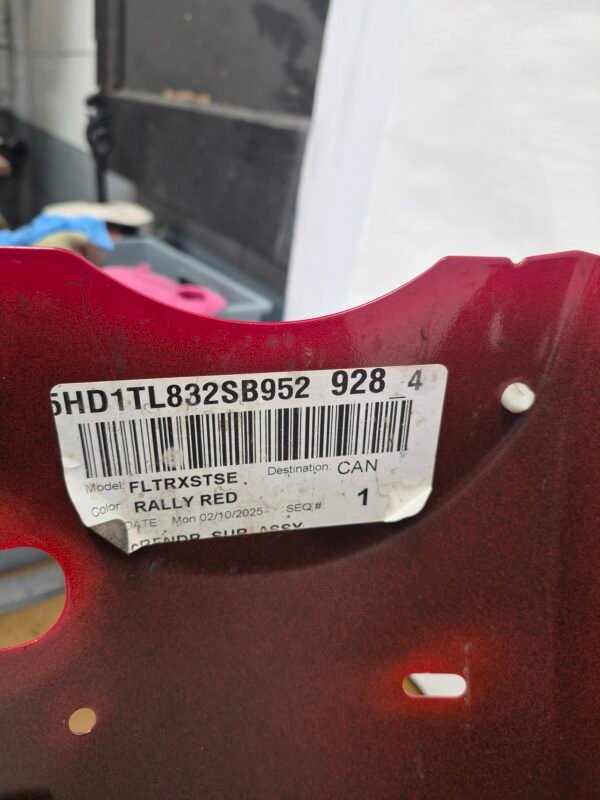 Harley Red Fender 59501021EZO 2025 CVO Road Glide ST