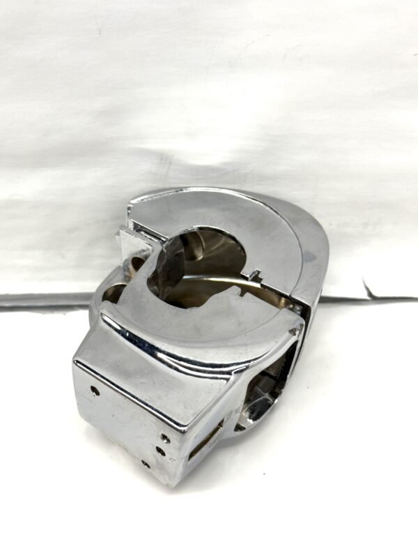 Chrome Right Side Switch Housing for 96-13 Harley Touring