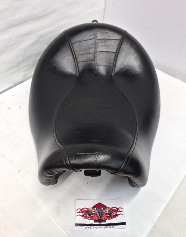 Harley Solo Driver Seat Black 2006-17 Dyna Street Bob