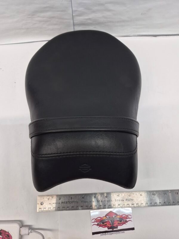 OEM Harley Solo Driver Seat and Passenger Pillion Black 2006-17 Dyna Street Bob