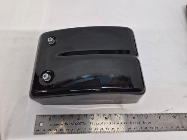 Left & Right Battery Side Covers 66361-04 04-11 Harley Dyna
