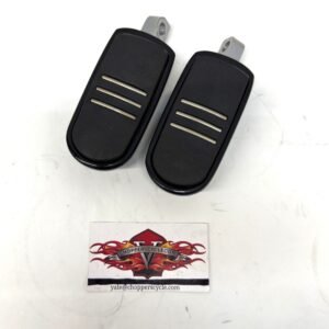 CH799 (1) OEM Harley Streamliner Footpegs Foot Pegs Black 50501800