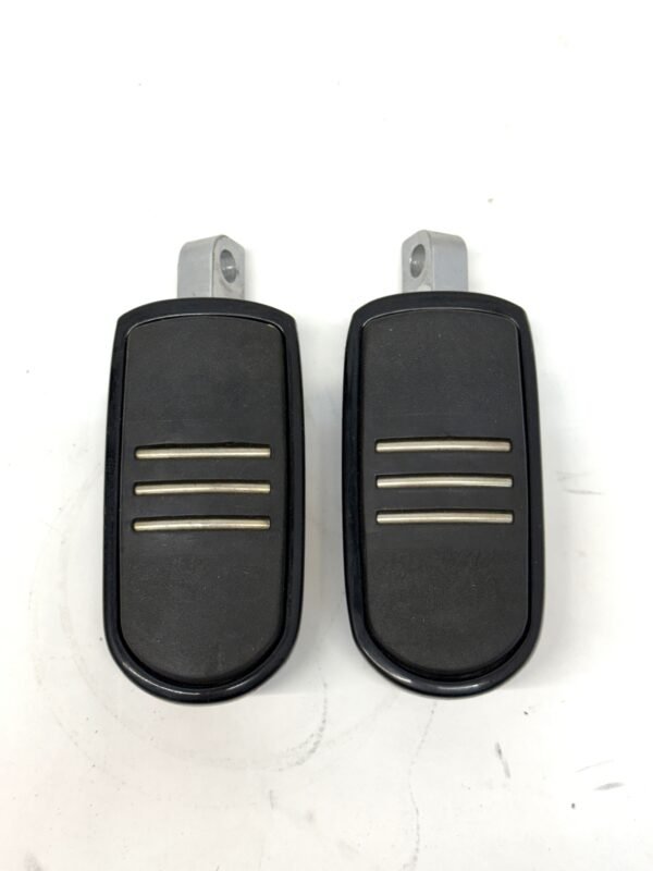 OEM Harley Streamliner Footpegs Foot Pegs Black 50501800