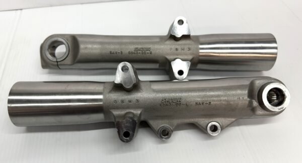 CH8 (2) Harley Fat Boy fork legs 2018-2025 FLFBS lower OEM sliders outright, PN 45400183 45400184