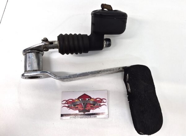 Rear Back Brake Master Cylinder, Pedal for Harley Electra Glide Classic FLHTC