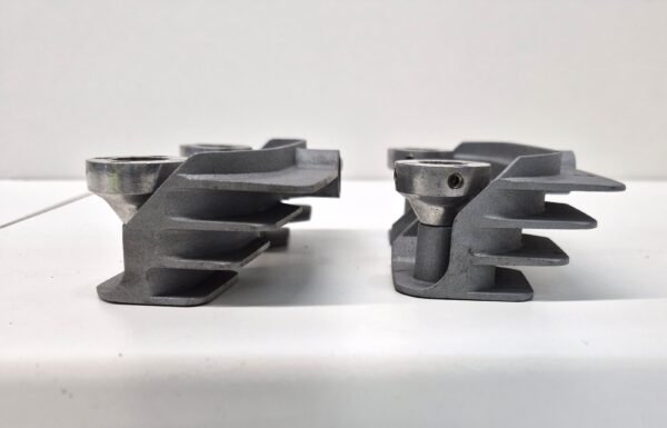 CH825 (3) Front Rear Cylinder Head Finned Bridge EVO