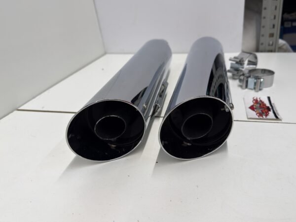OEM Harley Mufflers Assembly 80610-07 FXD