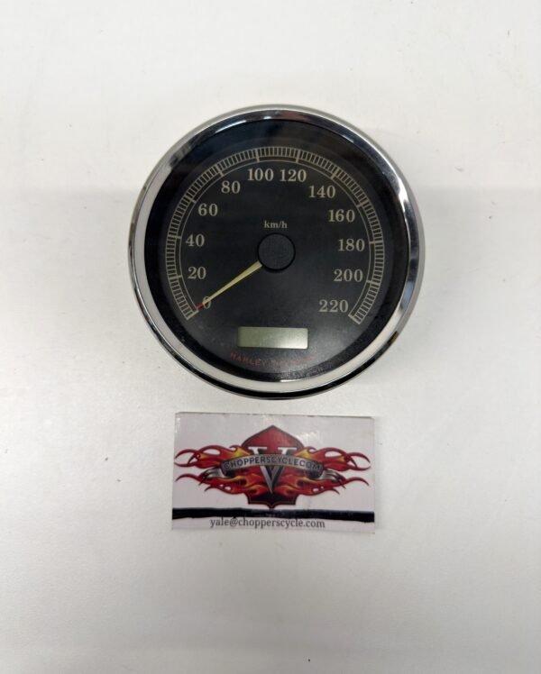 OEM Harley Speedometer km/h 67197-04B 2004-07 Road King, Softail, 2004-2005 Dyna Wide Glide