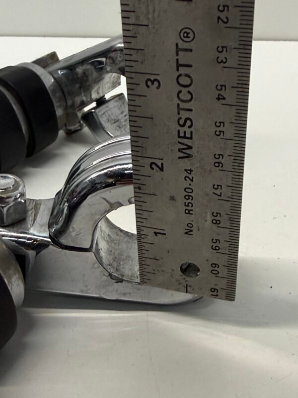 Footpegs with Foot Peg Clamps 1 1/4" for Harley