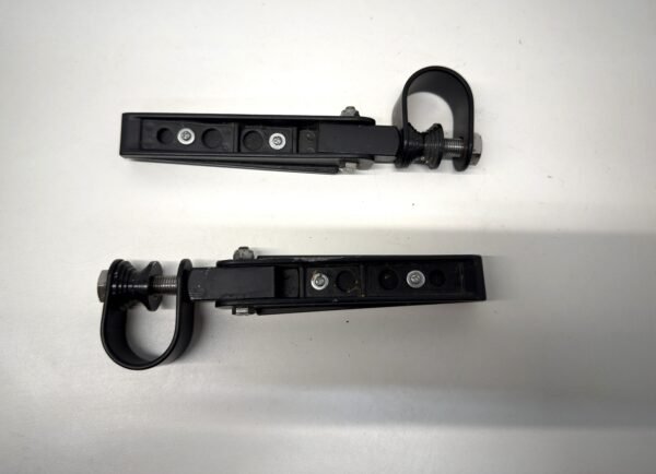 CH893 (2) 1 1/4" U-Clamp Footpegs Foot pegs Black For Harley
