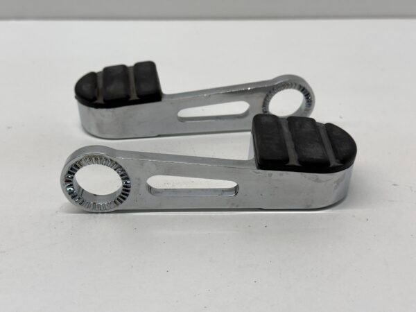 ISO-Stirrup Arms Chrome for Harley
