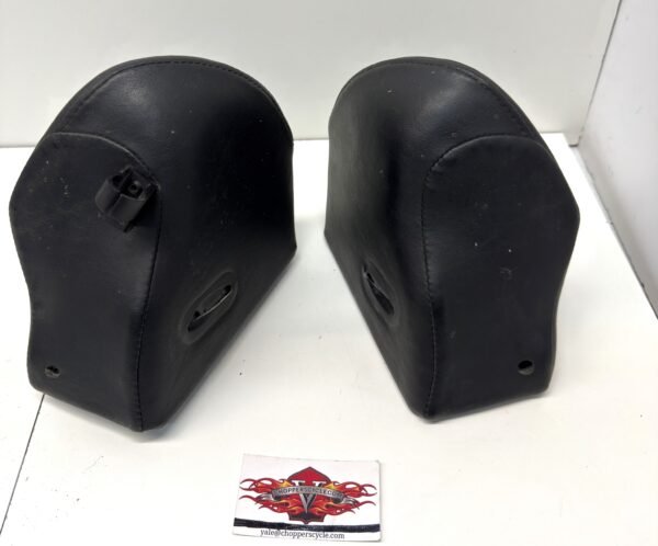 OEM Harley Rear Speaker Covers 76287-06A, 76288-06A 2006?2013 Touring