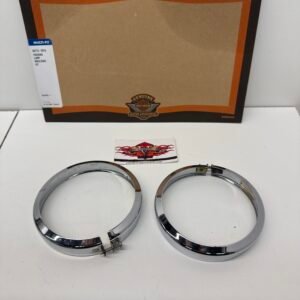 CH922 (1) OEM Harley Passing Lamp Moulding Kit 68755-93TA for 87-up Models