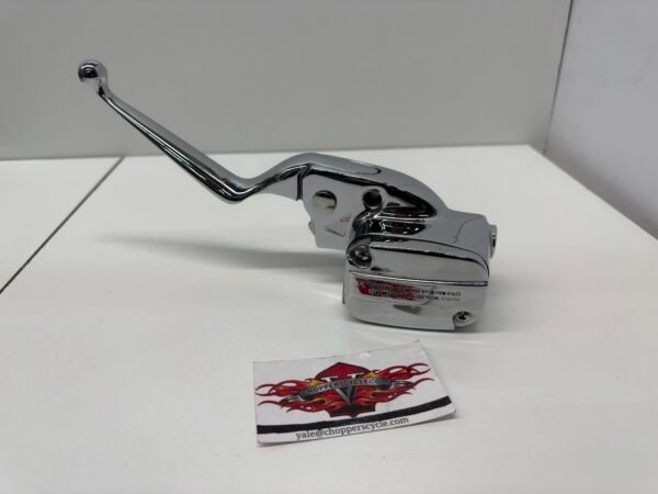Drag Specialties Clutch Master Cylinder 11/16 Chrome for Harley