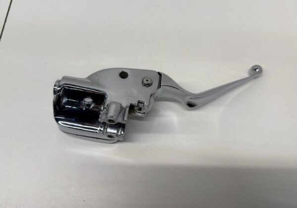 Drag Specialties Clutch Master Cylinder 11/16 Chrome for Harley