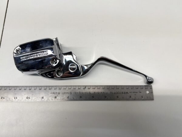 Drag Specialties Clutch Master Cylinder 11/16 Chrome for Harley