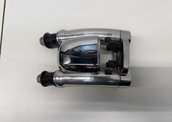 OEM Harley 1" Handlebar Risers, Top Clamp 59786-06 2006-2013 Dyna FXD