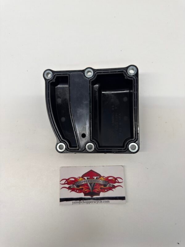 CH958 (2) OEM Harley 34800045 Transmission Top Cover Black M8